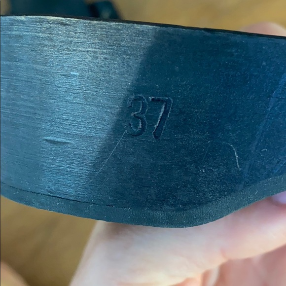 Vintage Chanel sandals - Picture 7 of 7